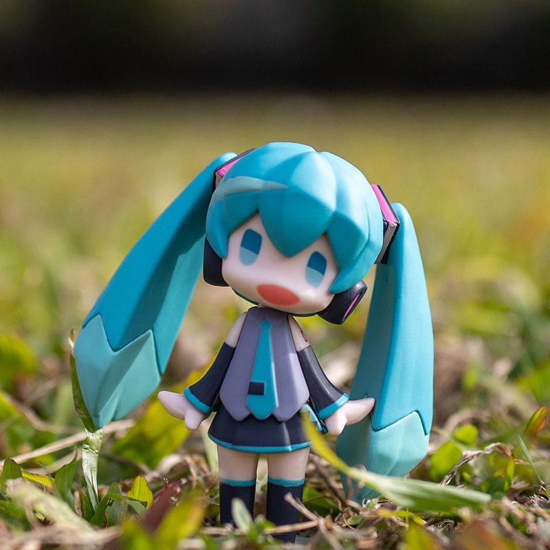 Miku Anime Figure & Building B - Car Accessories Company review and price